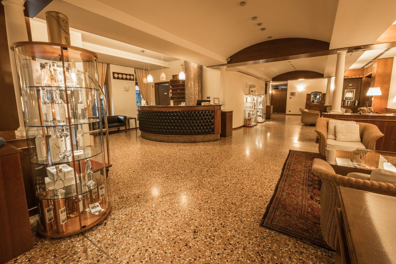 La Pieve Hotel Chiampo Luaran gambar